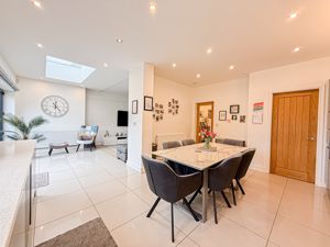 Photo 12- click for photo gallery